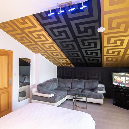 A Perfect Option For People Who Want To Enjoy Their Stay In Košice Buitenkant foto