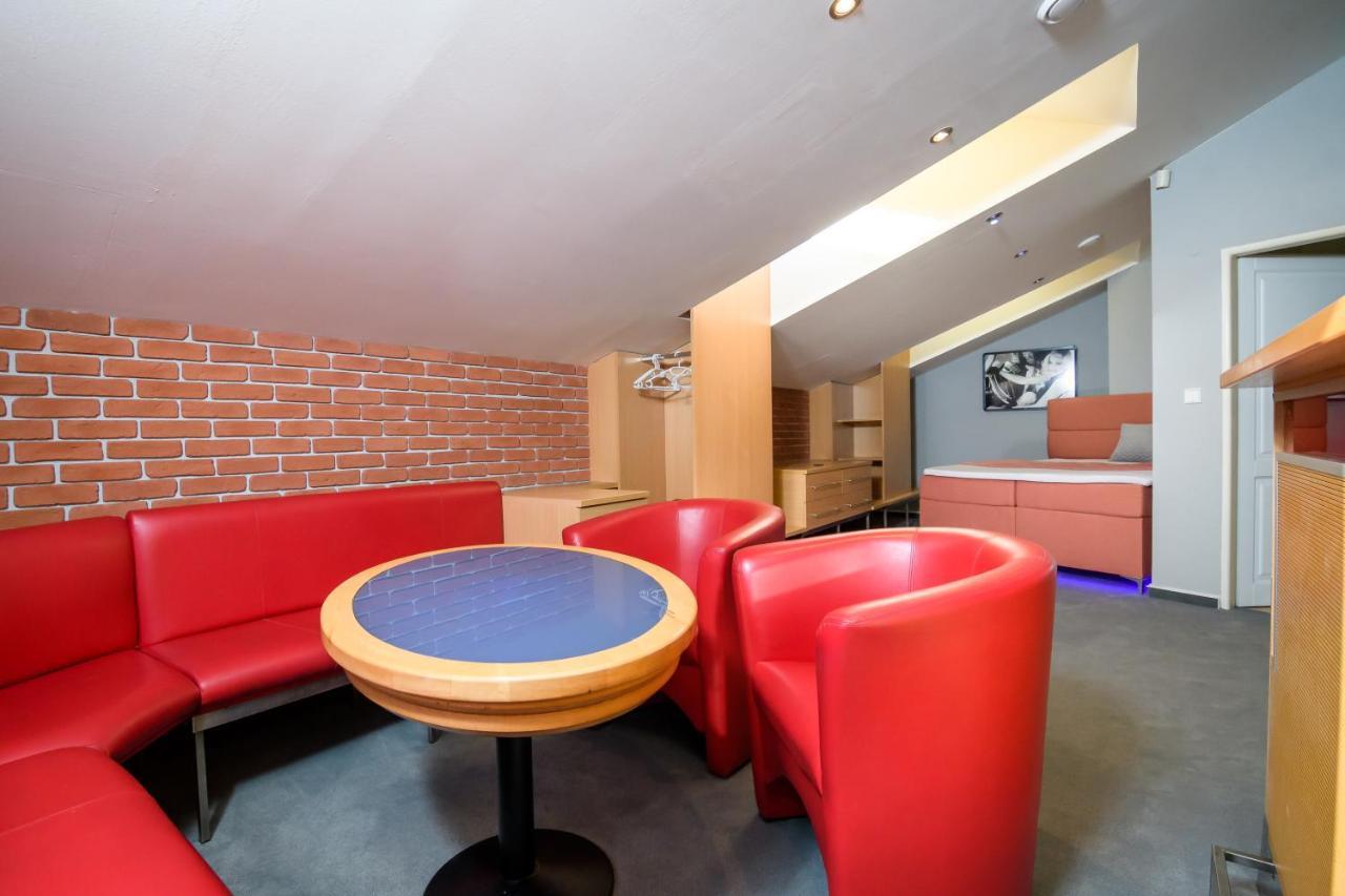 A Perfect Option For People Who Want To Enjoy Their Stay In Košice Buitenkant foto